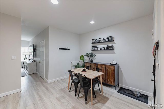 406 Clara Avenue 4, St Louis, MO 63112