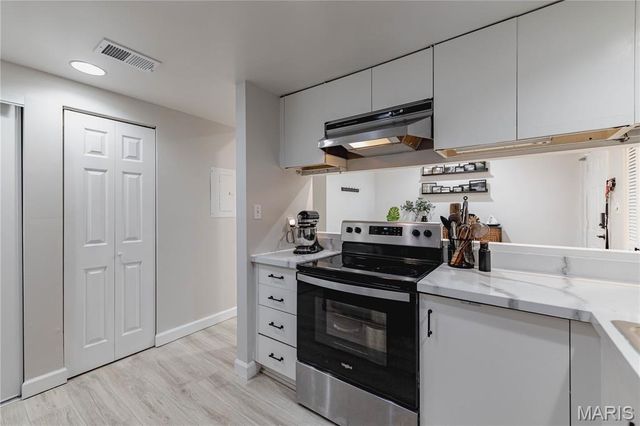 406 Clara Avenue 4, St Louis, MO 63112
