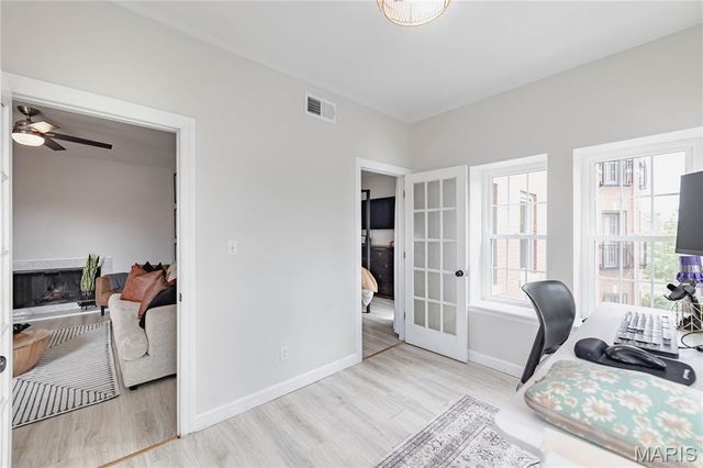 406 Clara Avenue 4, St Louis, MO 63112