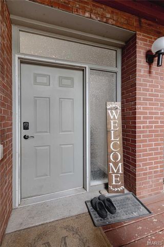 406 Clara Avenue 4, St Louis, MO 63112