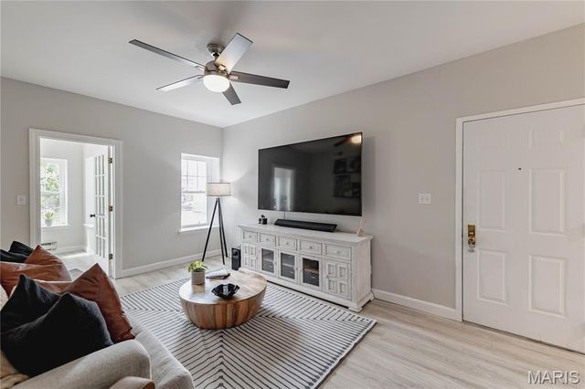 406 Clara Avenue 4, St Louis, MO 63112