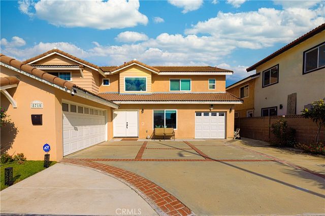 8715 El Lago, Fountain Valley, CA 92708