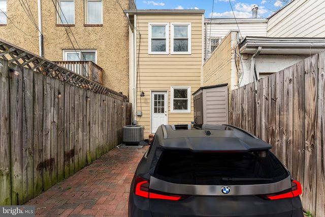 1519 NORTH CAROLINA AVE NE, Washington, DC 20002