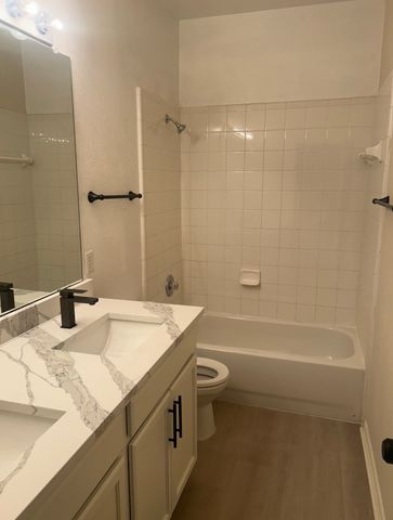 1624 Tanglerose Drive, Desoto, TX 75115