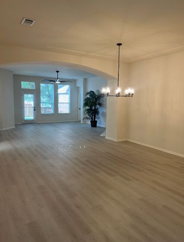 1624 Tanglerose Drive, Desoto, TX 75115