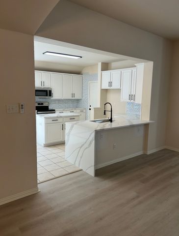 1624 Tanglerose Drive, Desoto, TX 75115