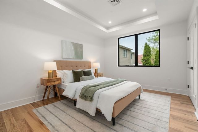 30 Keefe Ave 30, Newton, MA 02464