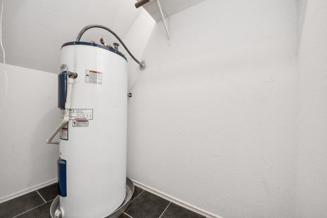 554 Wilcrest Drive 554, Houston, TX 77042