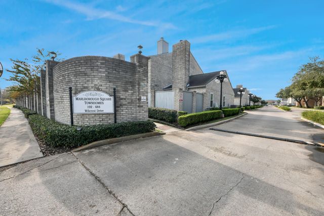 554 Wilcrest Drive 554, Houston, TX 77042