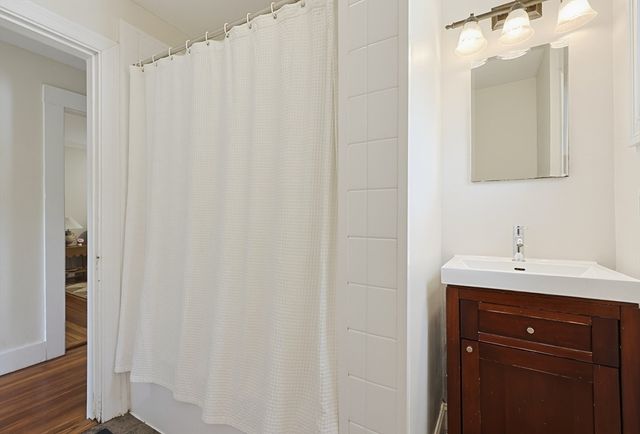 110 Essex St, Beverly, MA 01915