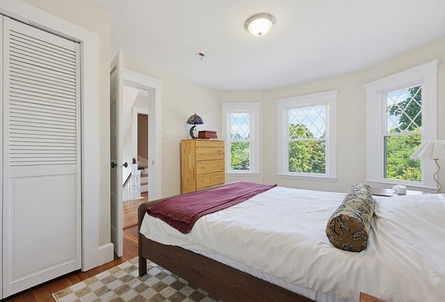 110 Essex St, Beverly, MA 01915