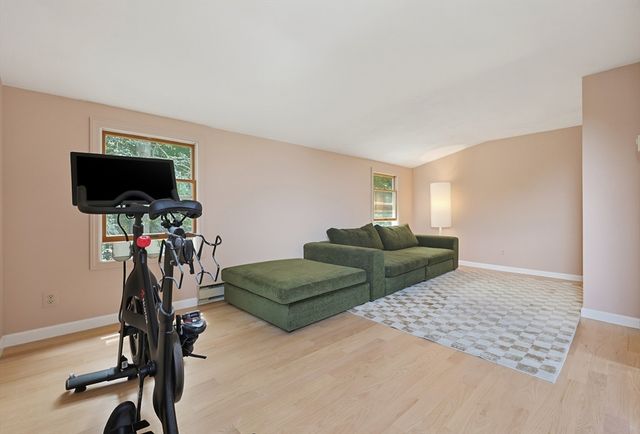 110 Essex St, Beverly, MA 01915