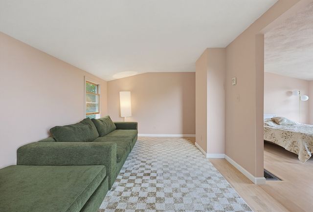 110 Essex St, Beverly, MA 01915