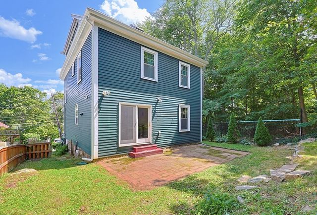 110 Essex St, Beverly, MA 01915