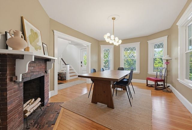 110 Essex St, Beverly, MA 01915