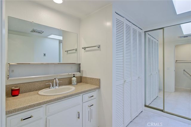 862 Ronda Mendoza Q, Laguna Woods, CA 92637