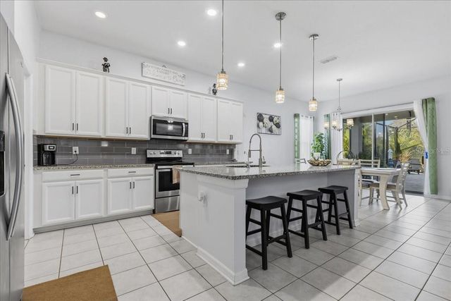 4802 BUTLER NATIONAL DRIVE, Wesley Chapel, FL 33543