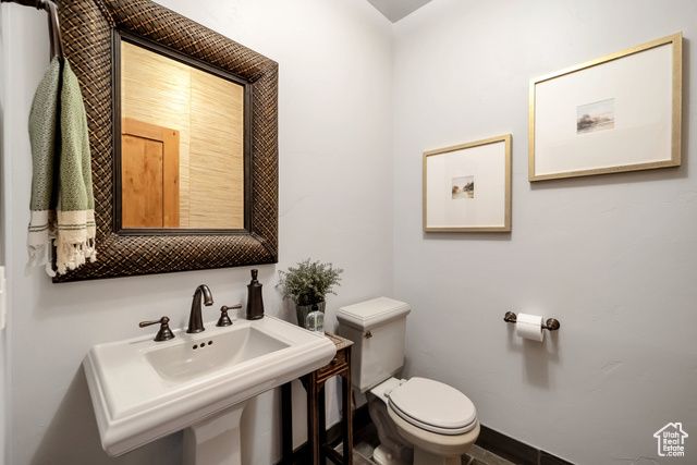 3200 E 3900 S, Salt Lake City, UT 84124