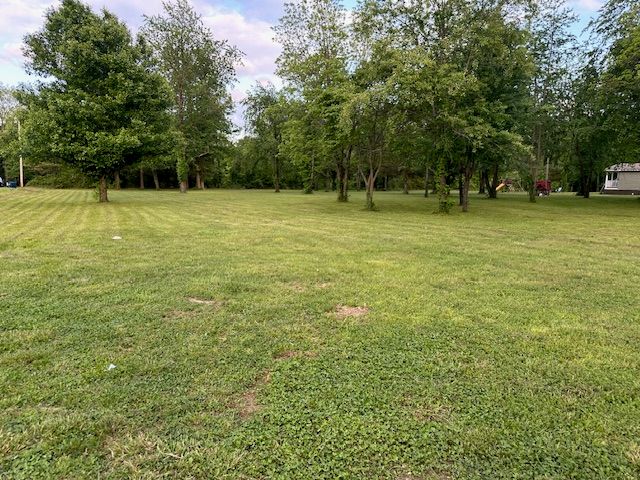 6th Ave SW, Gravette, AR 72736
