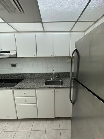 1000 West Ave 822, Miami Beach, FL 33139