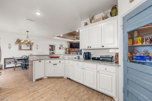 542 Nora Road, Tahoka, TX 79373