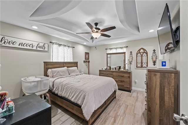 200 W 4th St, Alice, TX 78332