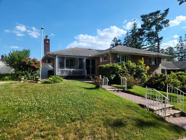 199-36 24th Avenue, Whitestone, NY 11357