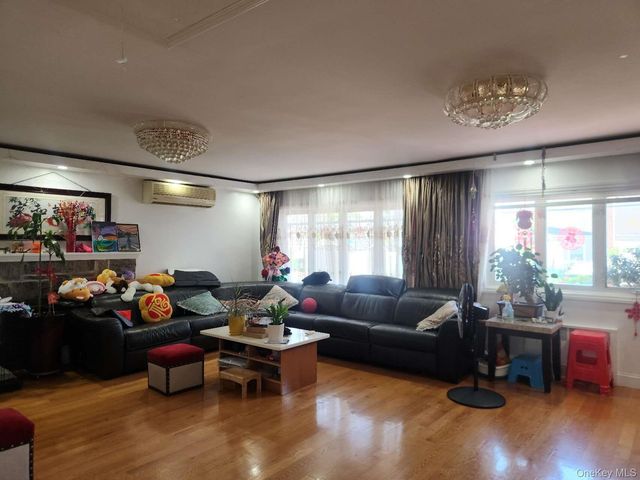 199-36 24th Avenue, Whitestone, NY 11357