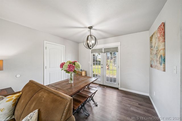 18533 E Admiral Boulevard, Catoosa, OK 74015