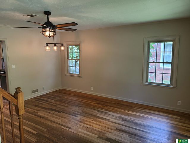 3791 B Street, Lincoln, NE 68510