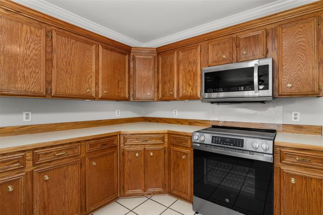 5010 Kenilworth Drive, Bossier City, LA 71112