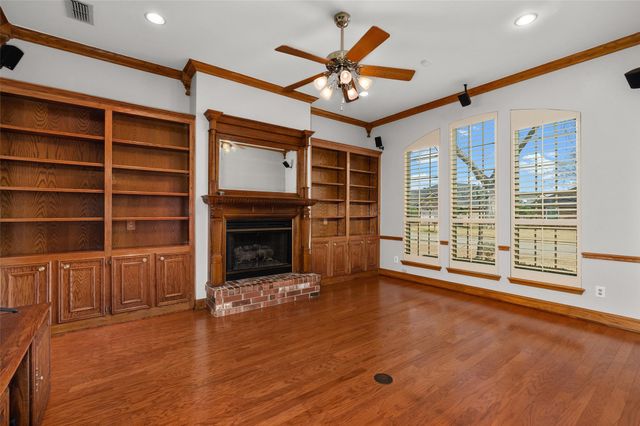 5010 Kenilworth Drive, Bossier City, LA 71112