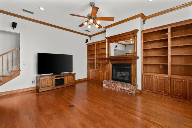 5010 Kenilworth Drive, Bossier City, LA 71112