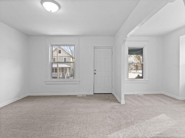 2409 N 21st STREET, Milwaukee, WI 53206