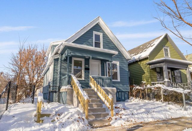 2409 N 21st STREET, Milwaukee, WI 53206