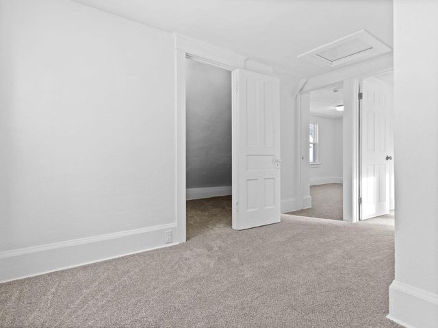 2409 N 21st STREET, Milwaukee, WI 53206