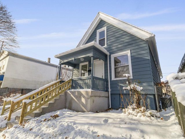 2409 N 21st STREET, Milwaukee, WI 53206