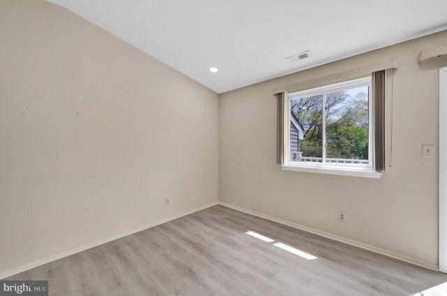 306-B MULBERRY CV, Mount Laurel, NJ 08054