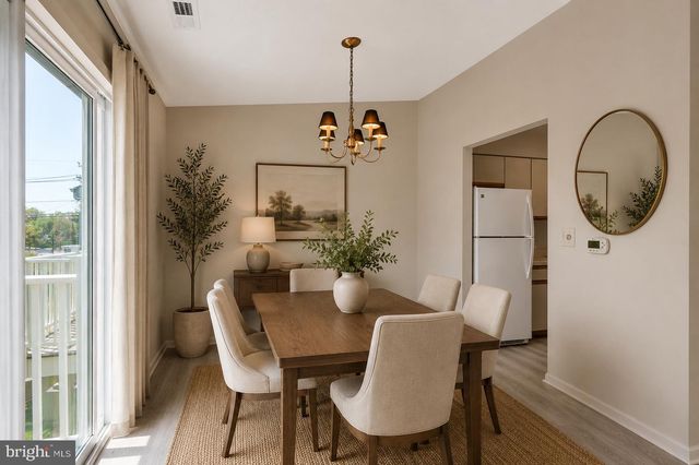 306-B MULBERRY CV, Mount Laurel, NJ 08054