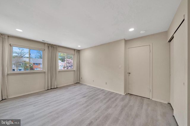 306-B MULBERRY CV, Mount Laurel, NJ 08054