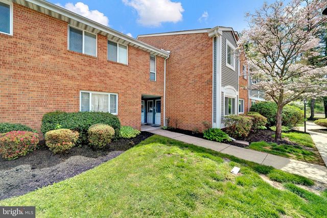 306-B MULBERRY CV, Mount Laurel, NJ 08054