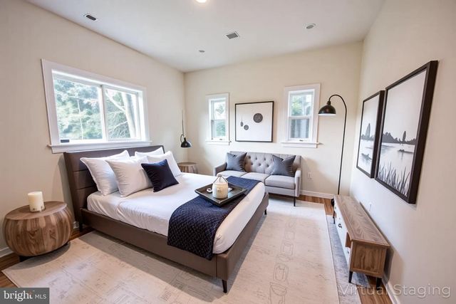 385 S MCDANIEL LN, Shenandoah, VA 22849