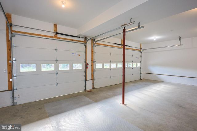 385 S MCDANIEL LN, Shenandoah, VA 22849