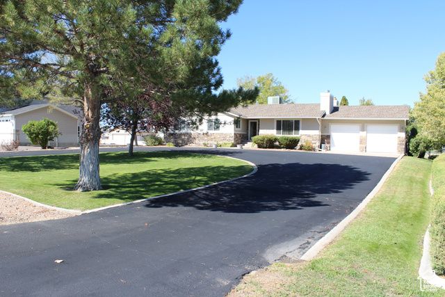 4111 E 4000 S, Vernal, UT 84078