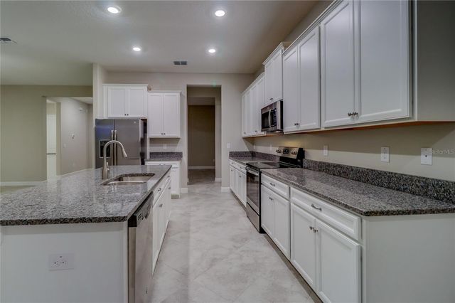 3124 HILLIARD DRIVE, Wesley Chapel, FL 33543