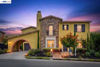 5194 Bengali St, Danville, CA 94506