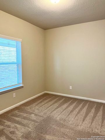 9223 Grand Western, Converse, TX 78109