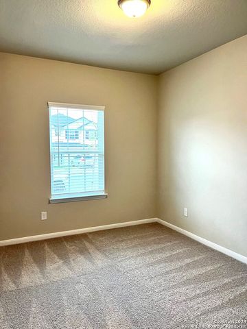 9223 Grand Western, Converse, TX 78109