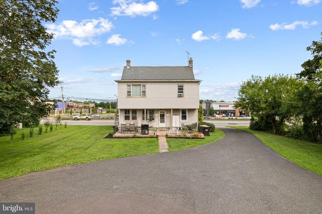 525 FORTY FOOT RD, Lansdale, PA 19446