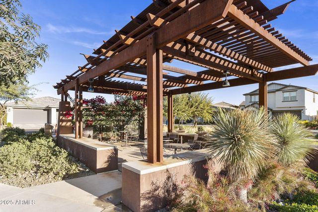 9436 E Supernova Drive, Mesa, AZ 85212